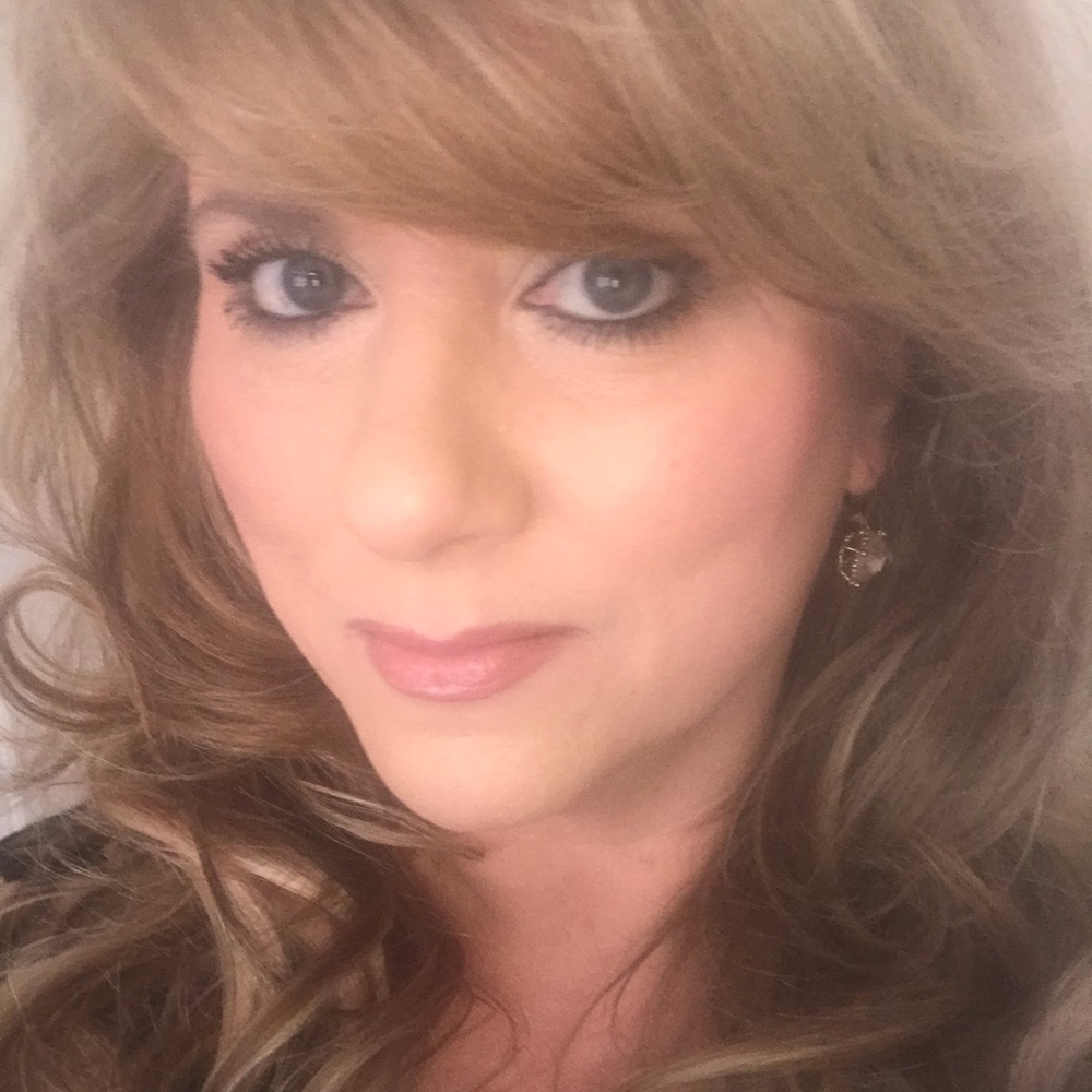 Meet your Posher, Colleen